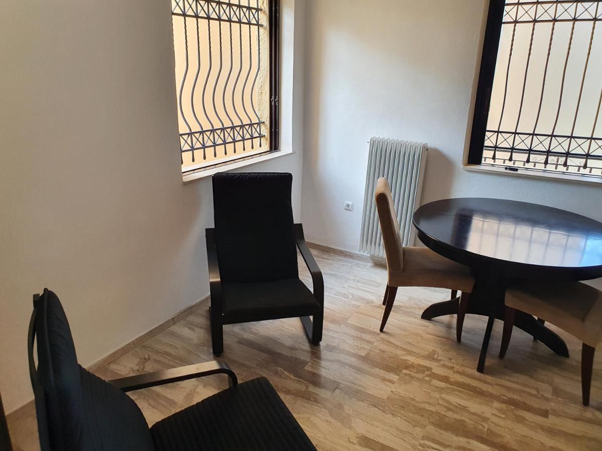 Julia'S Apartment Kalamata Ngoại thất bức ảnh